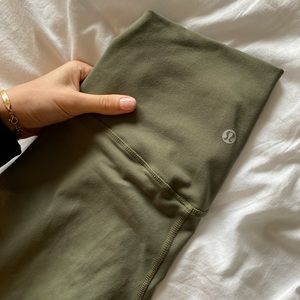 Olive Lululemon leggings